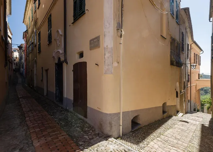 Arco Del Mare' Mit Blick Aufs Wasser By Interhome Civezza